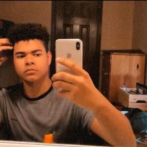 Meet your Posher, Zane